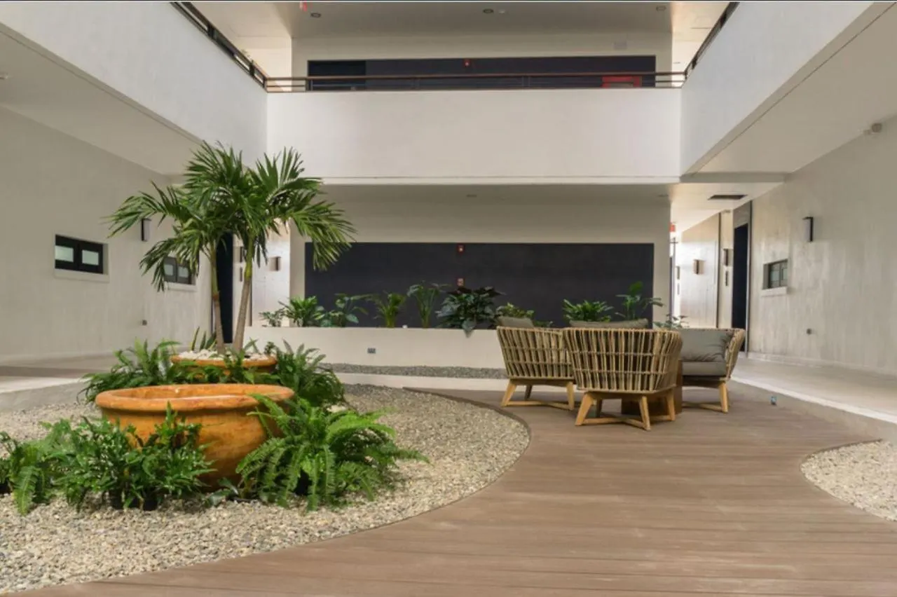 Via Apartments @ New كينغستون جامايكا