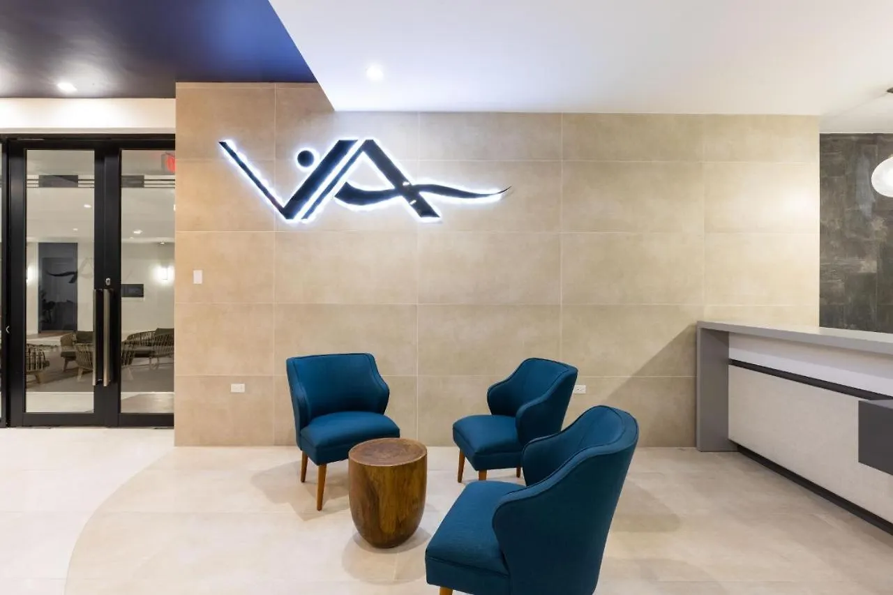 Via Apartments @ New كينغستون